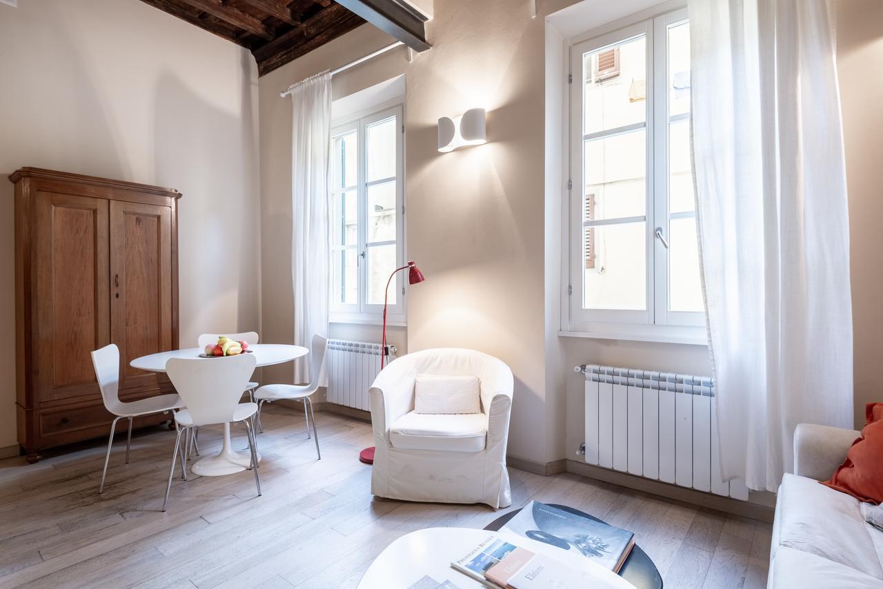 Santa Croce White *